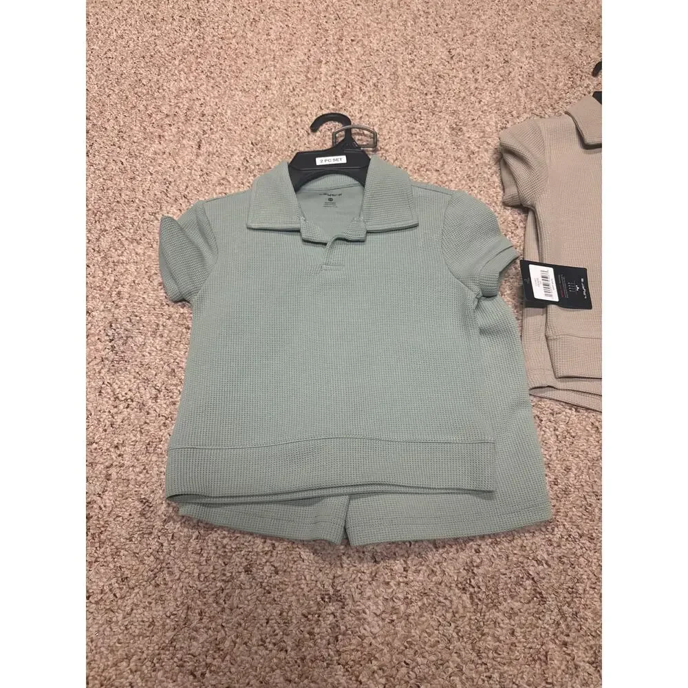Kids 5/6 outfits : shorts + short drove shirt; khaki + blue green